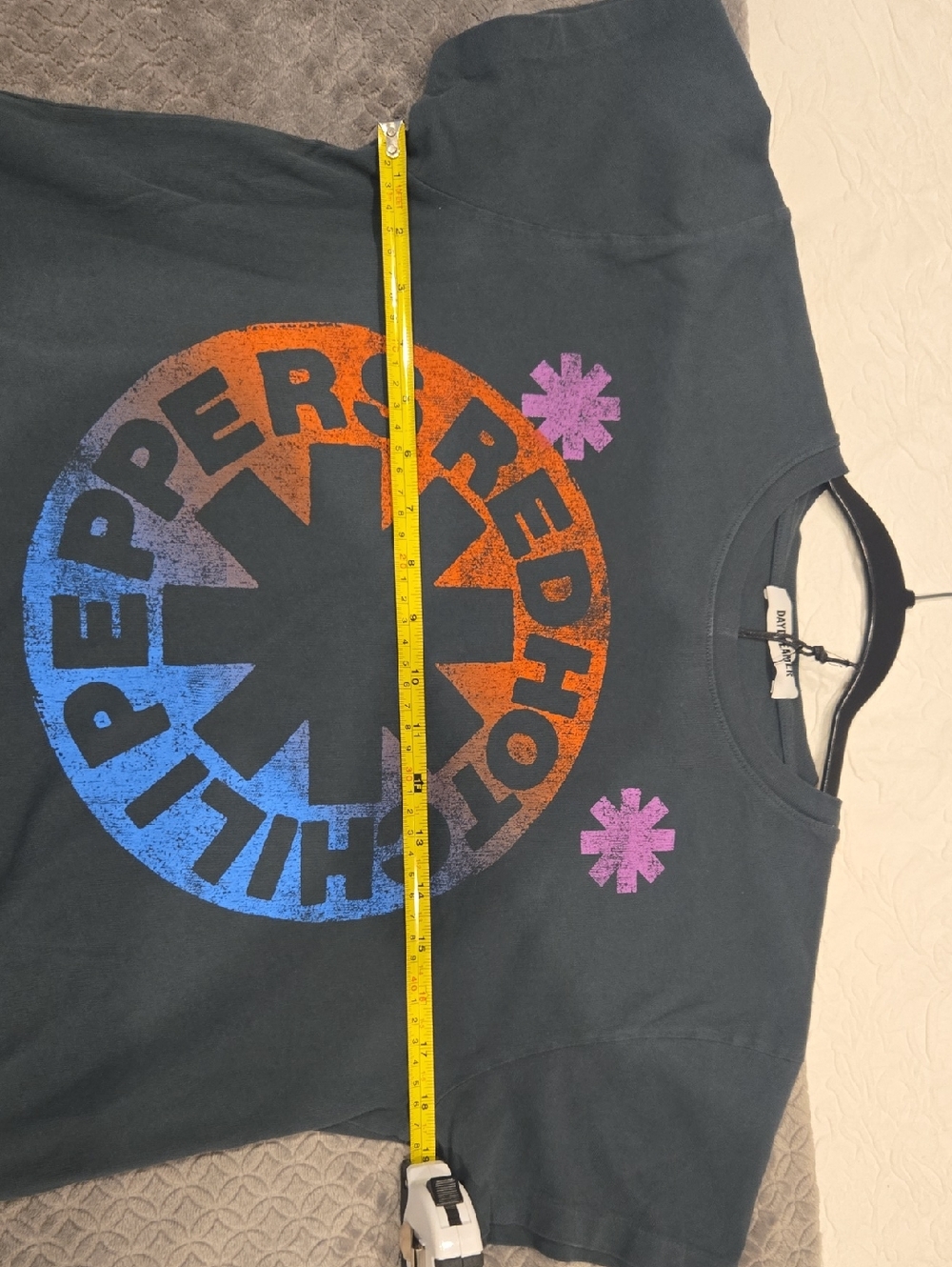 NWT Daydreamer Red Hot Chili Peppers Tee - Picture 5 of 6